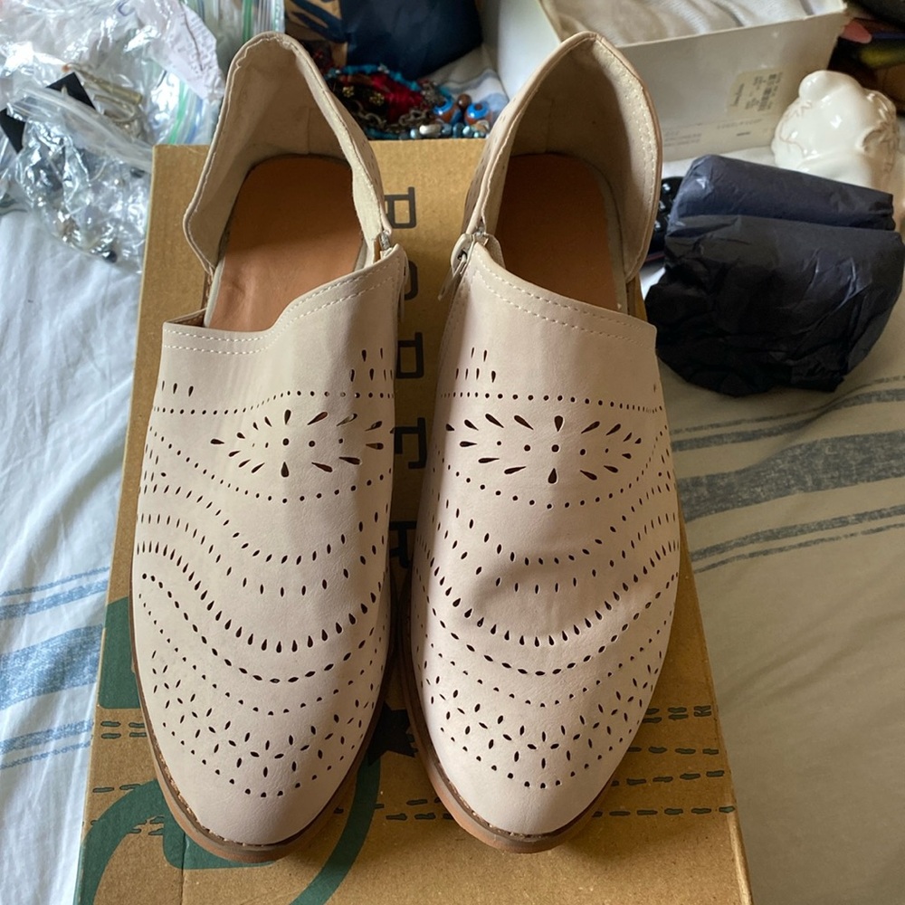CUTE SUMMER/FALL SHOES